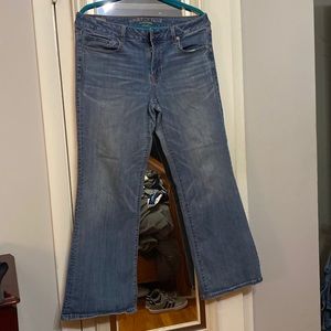 American eagle 14S jeans